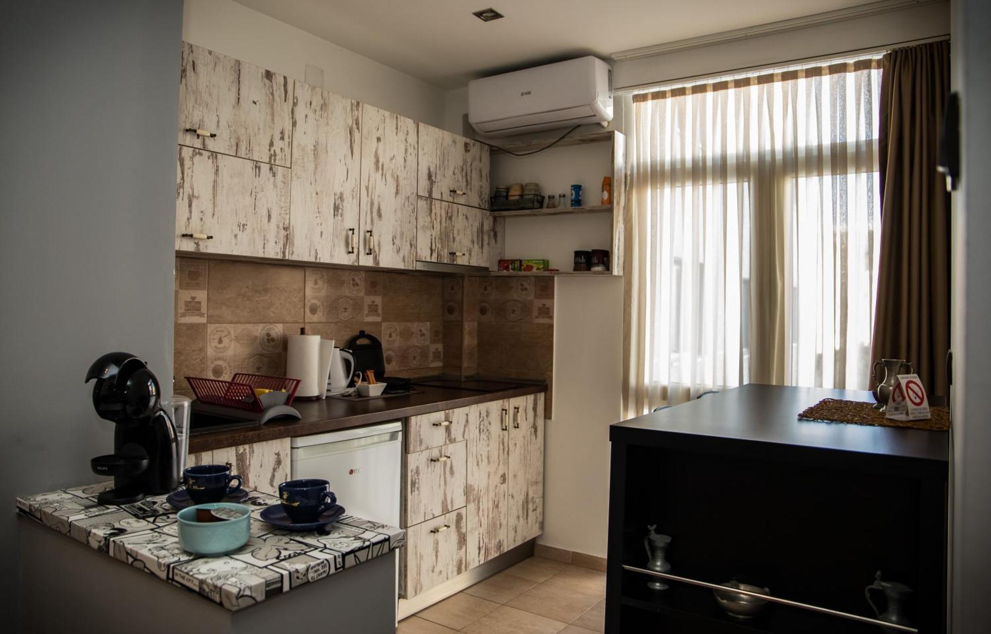 Rezervisi Slobodno, U Centru Smo Appartement Novi Sad Buitenkant foto